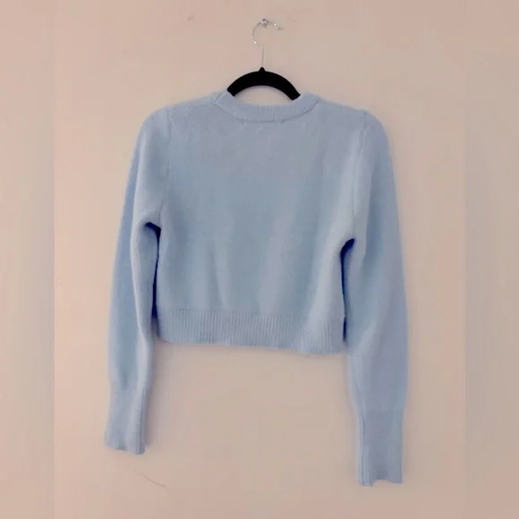 ZARA - baby blue cropped sweater - Picture 3 of 3